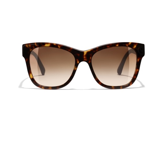 Chanel Square Tortoise Shell Sunglasses - Picture 2 of 3